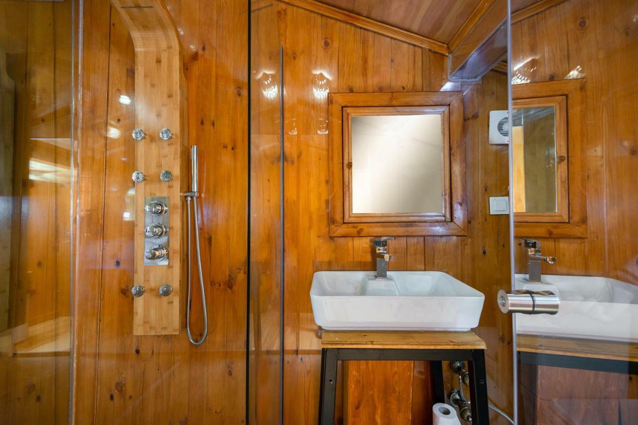 Wonder Wood Hotel Istanbul Eksteriør billede